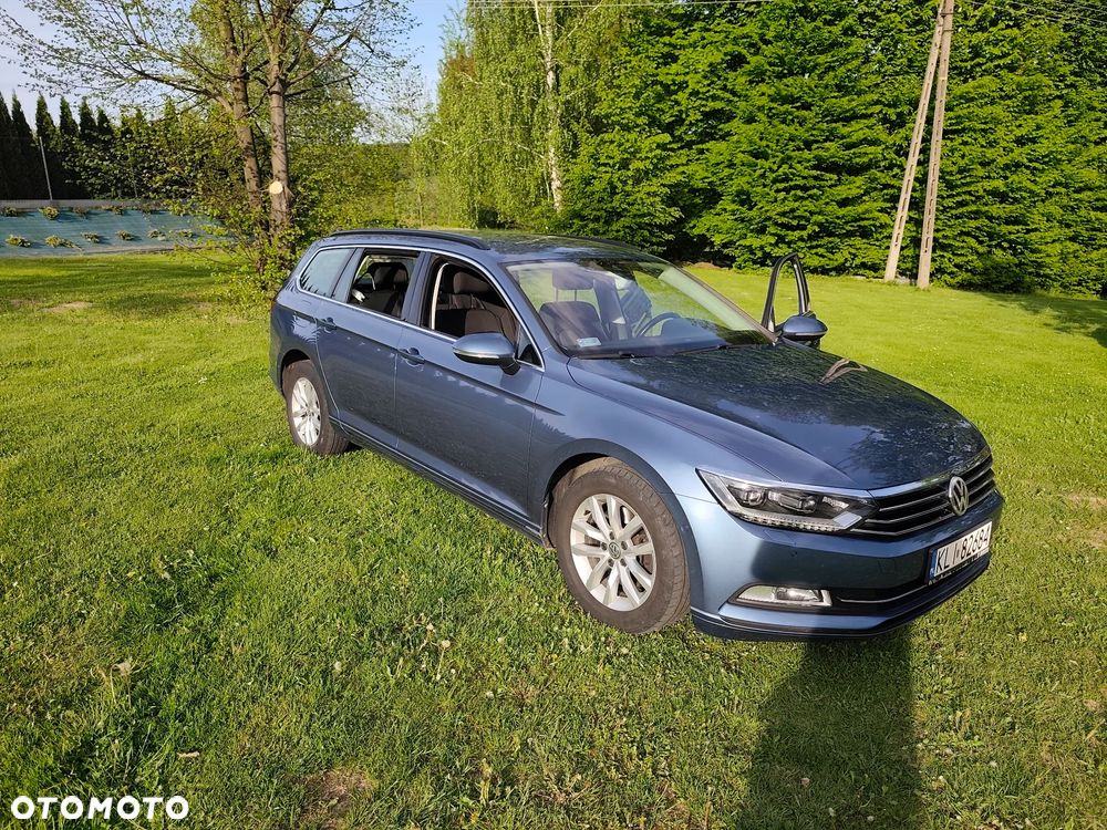 Volkswagen Passat - 9