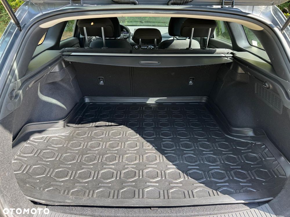 Hyundai i30 1.5 DPI Modern - 9