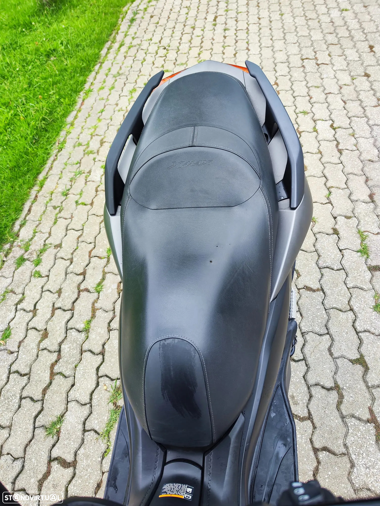 Yamaha X-Max 300 Abs - 4