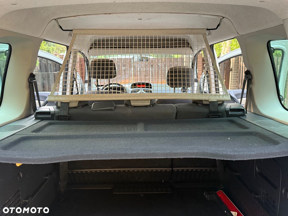 Renault Kangoo 1.6 16V 105 Happy Family - 21