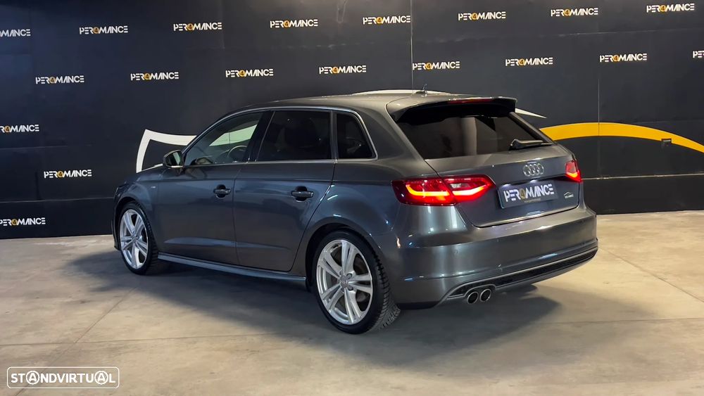 Audi A3 Sportback 2.0 TDI S-line - 2