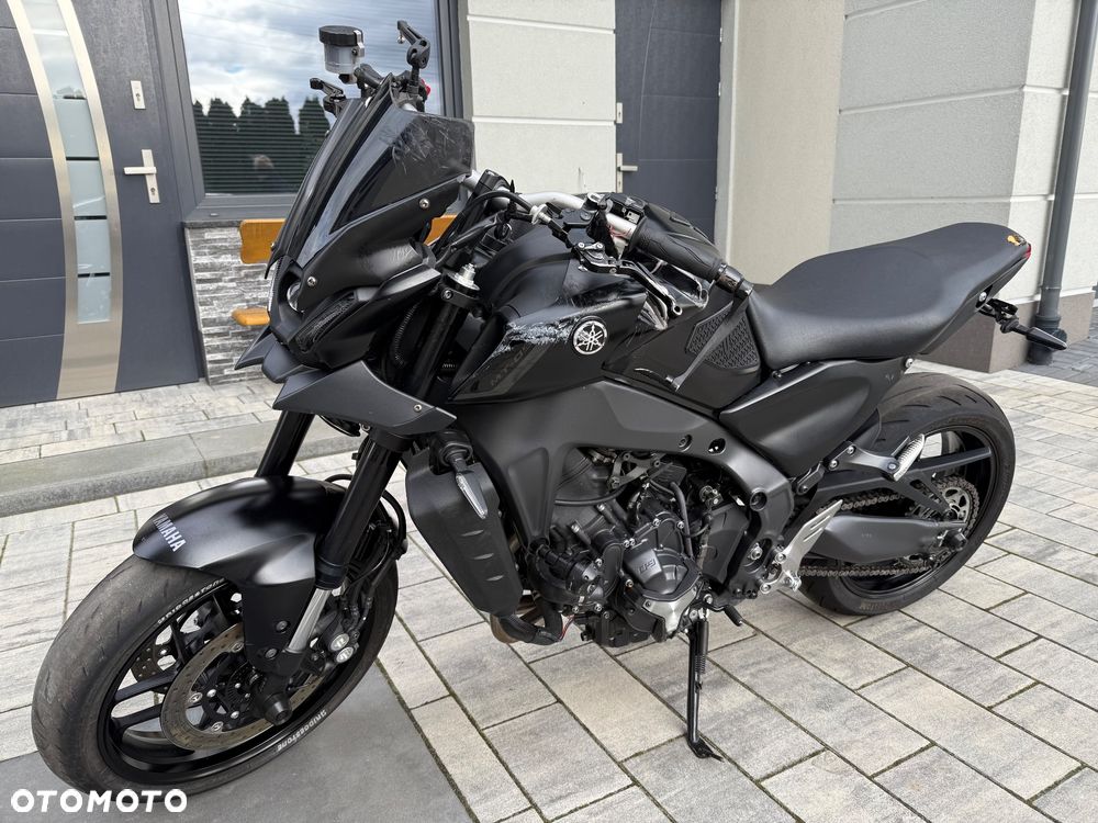 Yamaha MT - 1