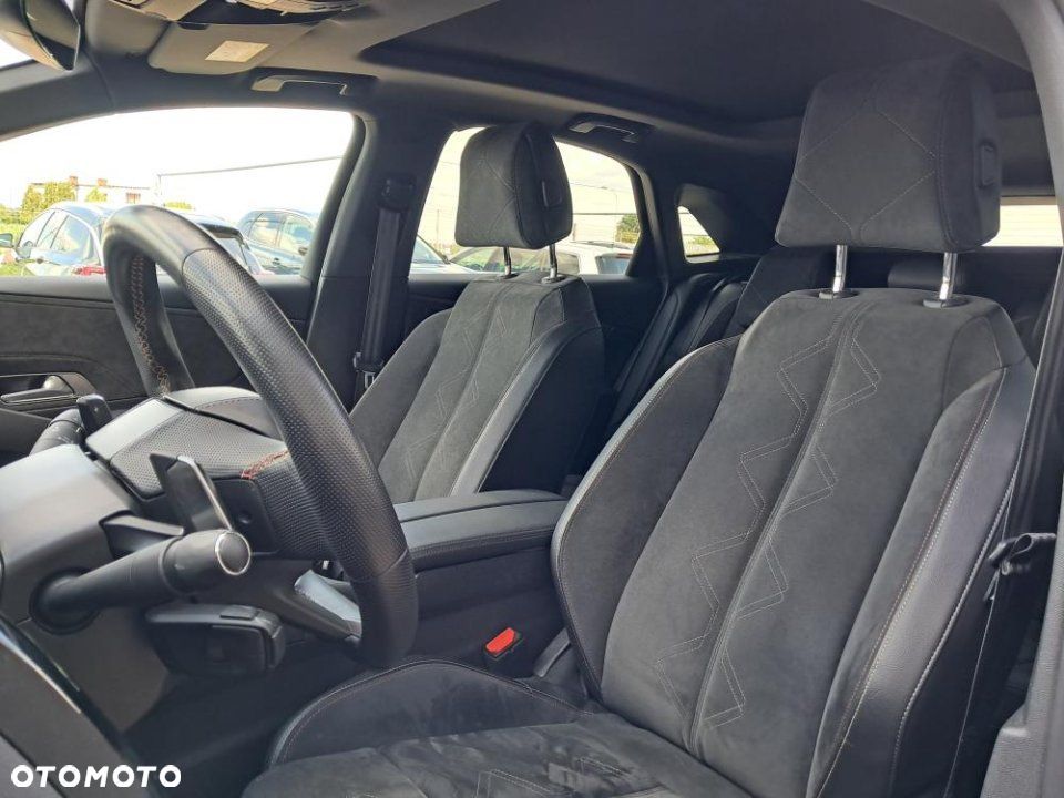 DS Automobiles DS 7 Crossback - 14