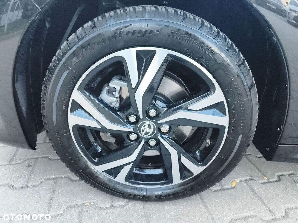 Toyota Yaris Hybrid 1.5 Style - 17