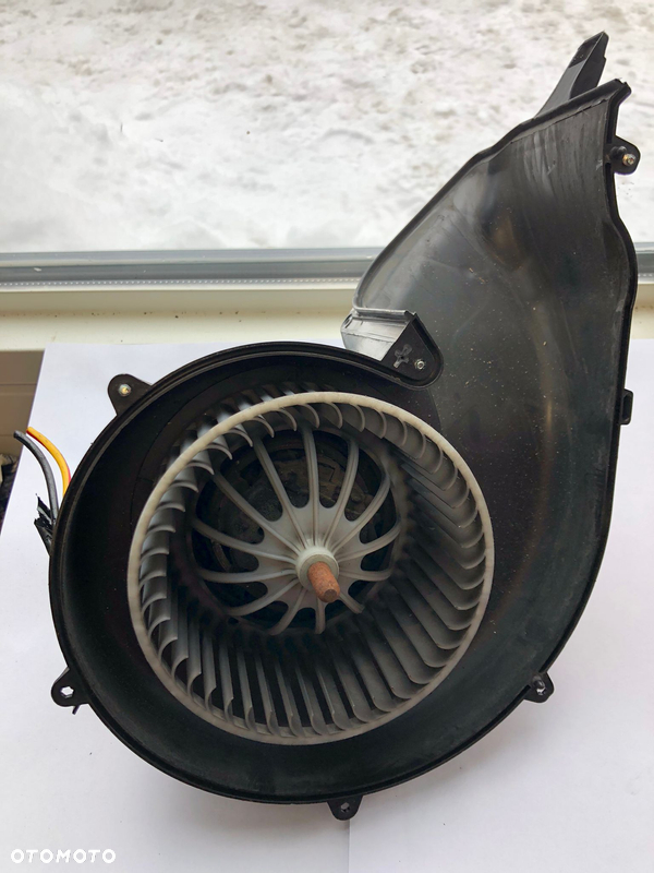 Wentylator Dmuchawa Nawiewu Volvo V60  V70  6G9N-18D413-AA