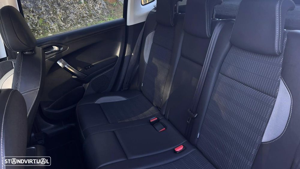 Peugeot 2008 1.4 HDi Allure - 18