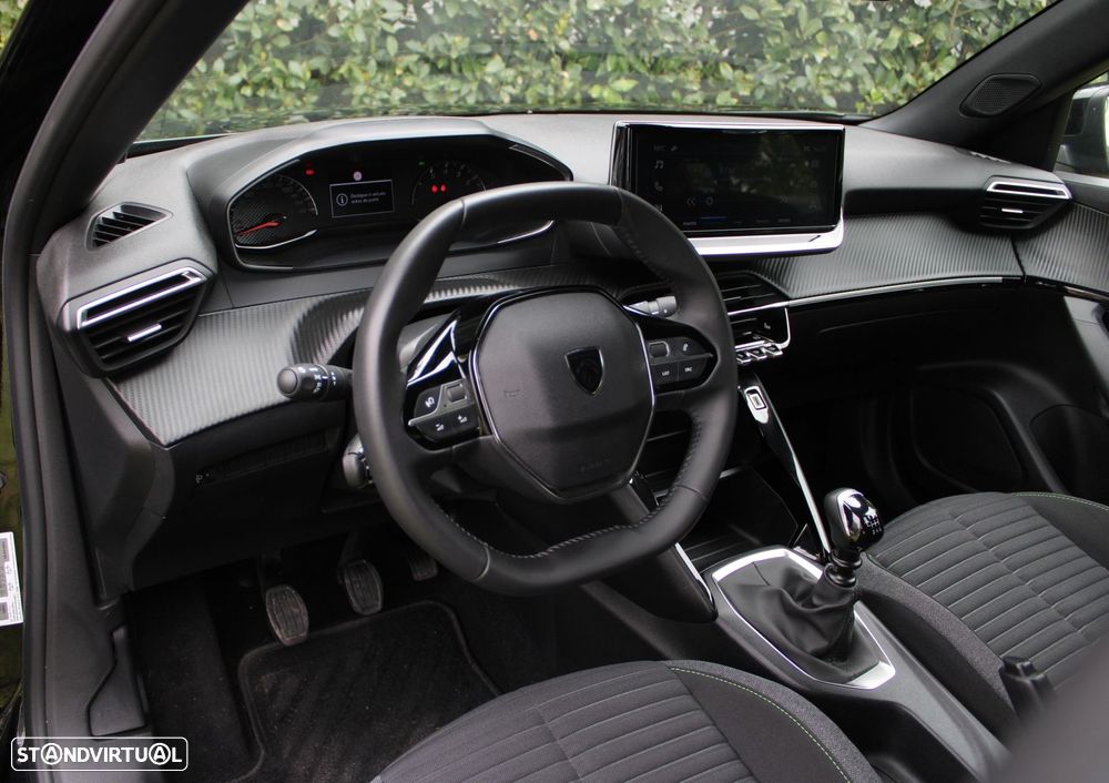 Peugeot 2008 1.2 PureTech Active - 26