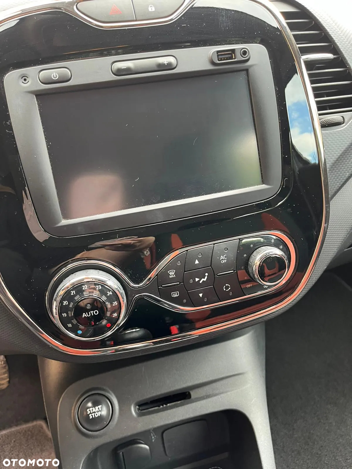 Renault Captur - 15