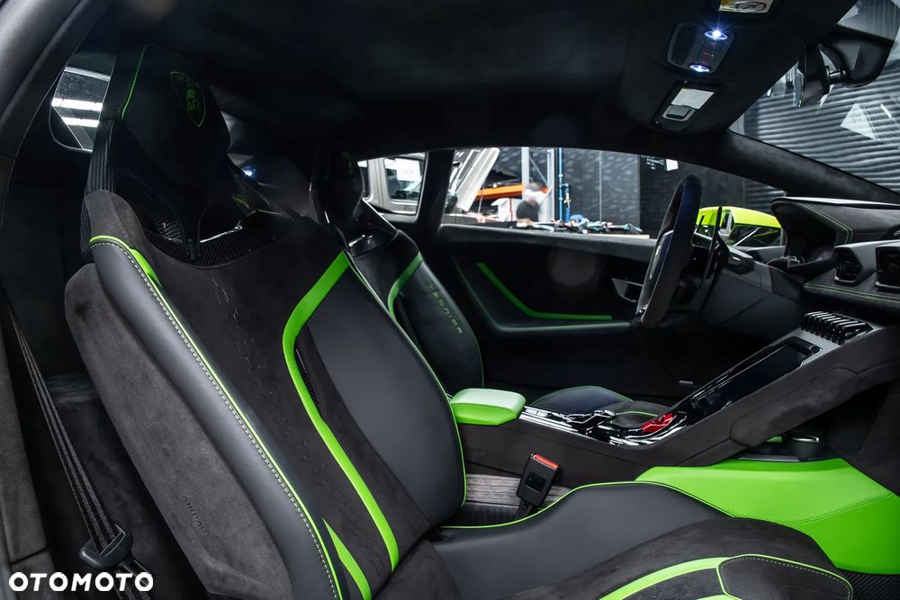 Lamborghini Huracan - 20
