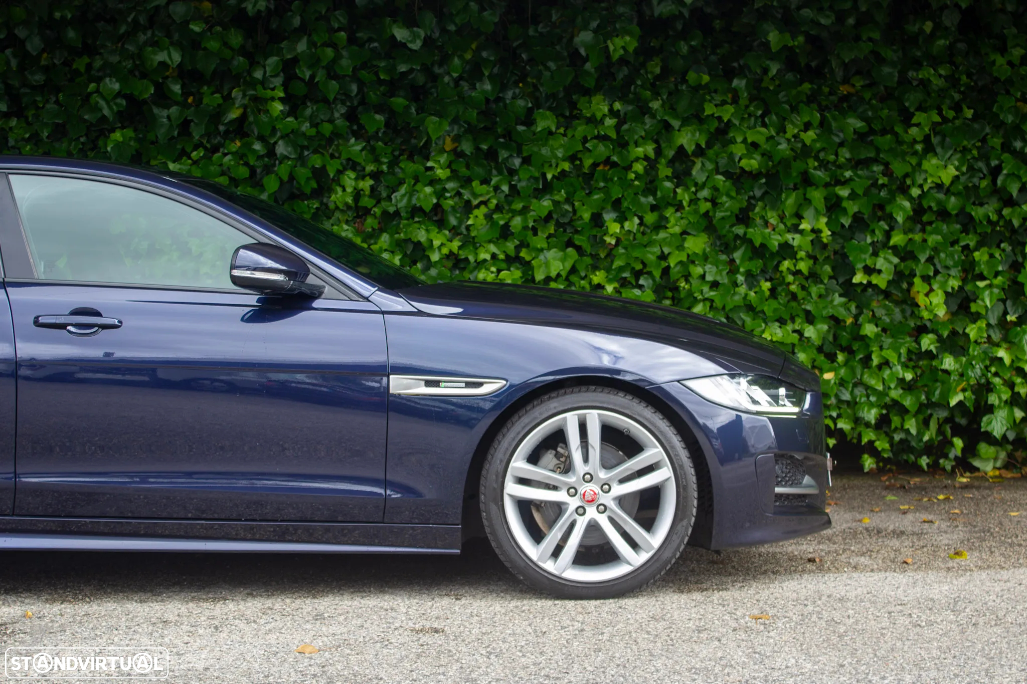 Jaguar XE 2.0 D R-Sport Aut. - 5