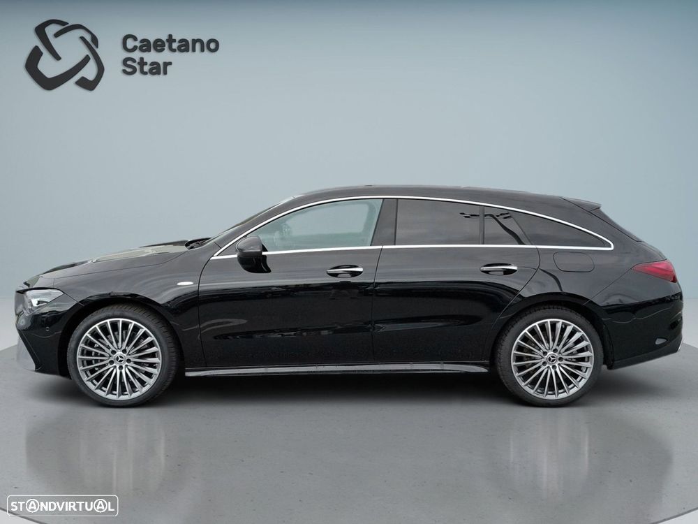 Mercedes-Benz CLA 250 e Shooting Brake AMG Line - 5