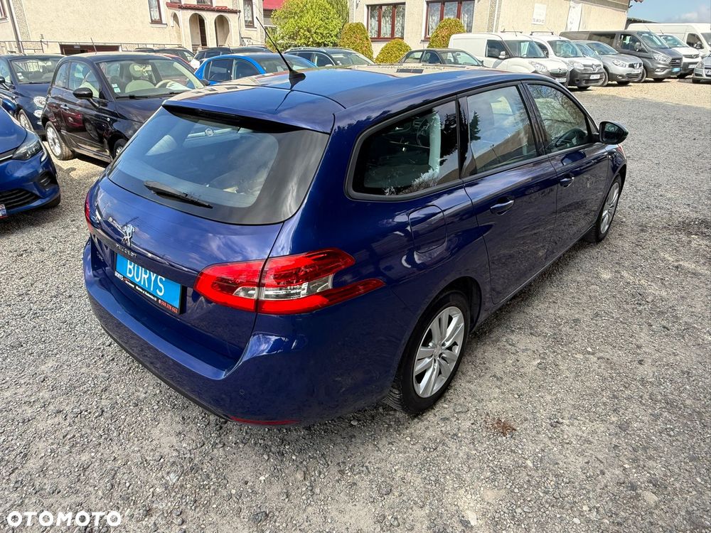Peugeot 308 1.5 BlueHDi Active Pack Business S&S EAT8 - 31