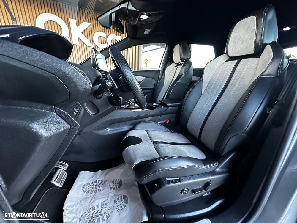 Peugeot 3008 1.6 Hybrid GT Pack e-EAT8 - 18