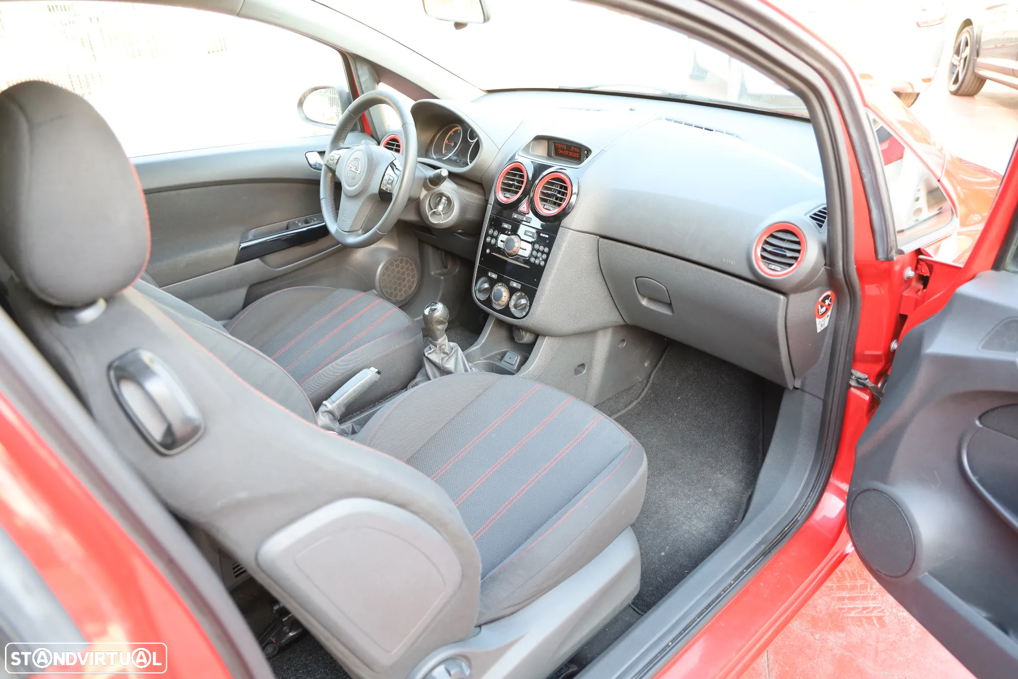 Opel Corsa 1.3 CDTi Black Edition - 9