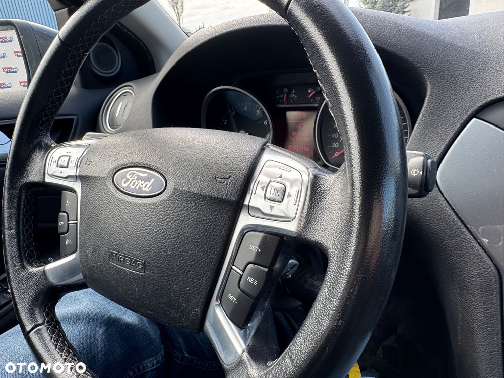 Ford Mondeo 1.6 Eco Boost Start-Stopp Champions Edition - 20