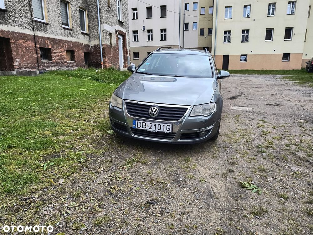 Volkswagen Passat 2.0 TDI Comfortline - 5