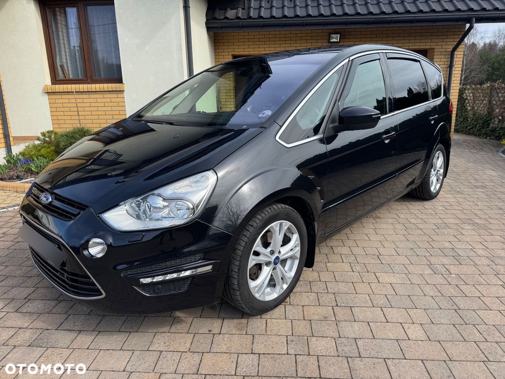 Ford S-Max - 12