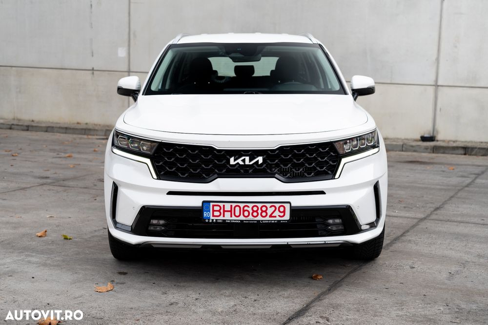 Kia Sorento 1.6 T-GDI HEV 6AT 4x4 7P Premium - 3