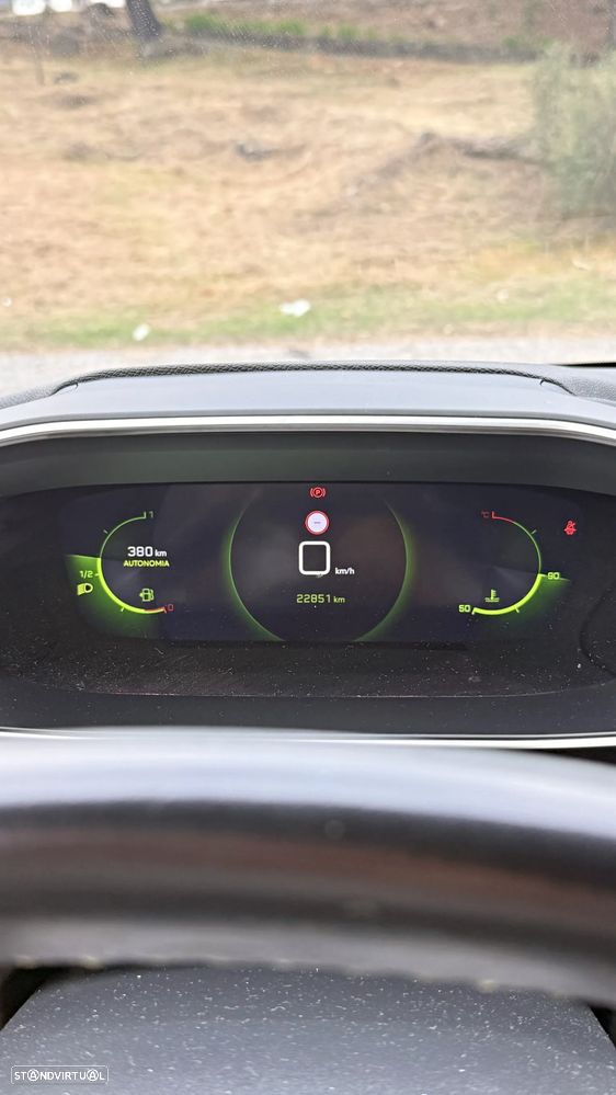 Peugeot 208 1.2 PureTech GT - 9