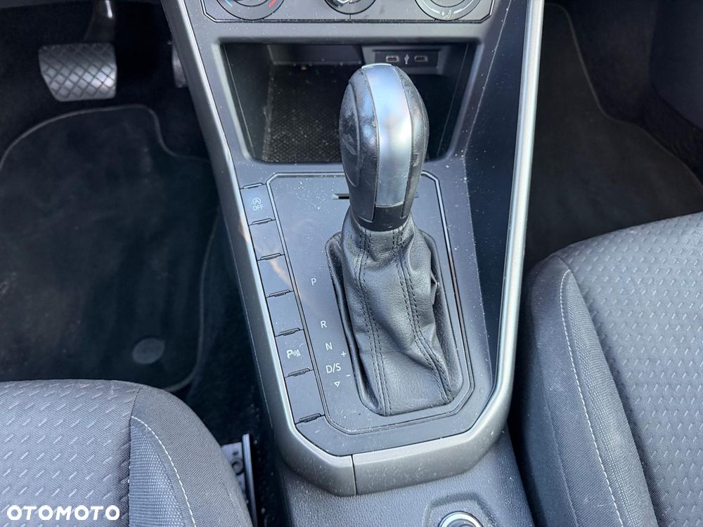 Volkswagen Polo - 16