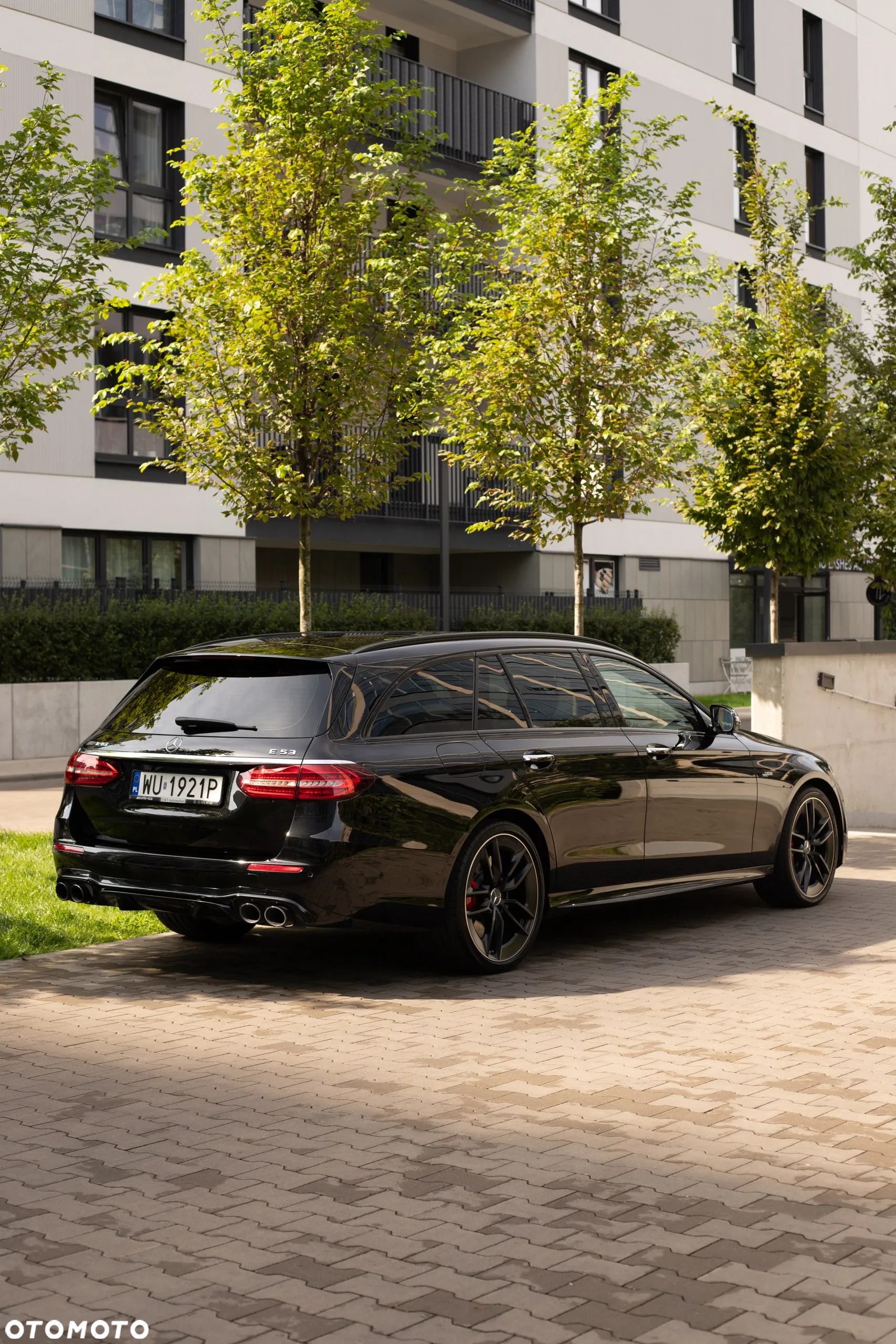 Mercedes-Benz Klasa E AMG 53 4-Matic+ - 2