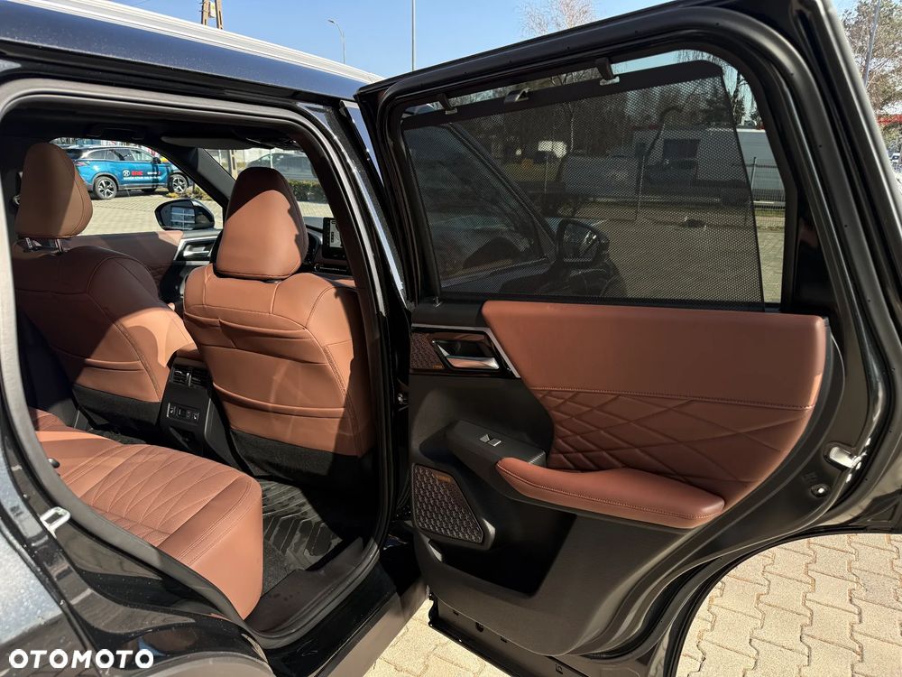 Mitsubishi Outlander Instyle Plus - 12