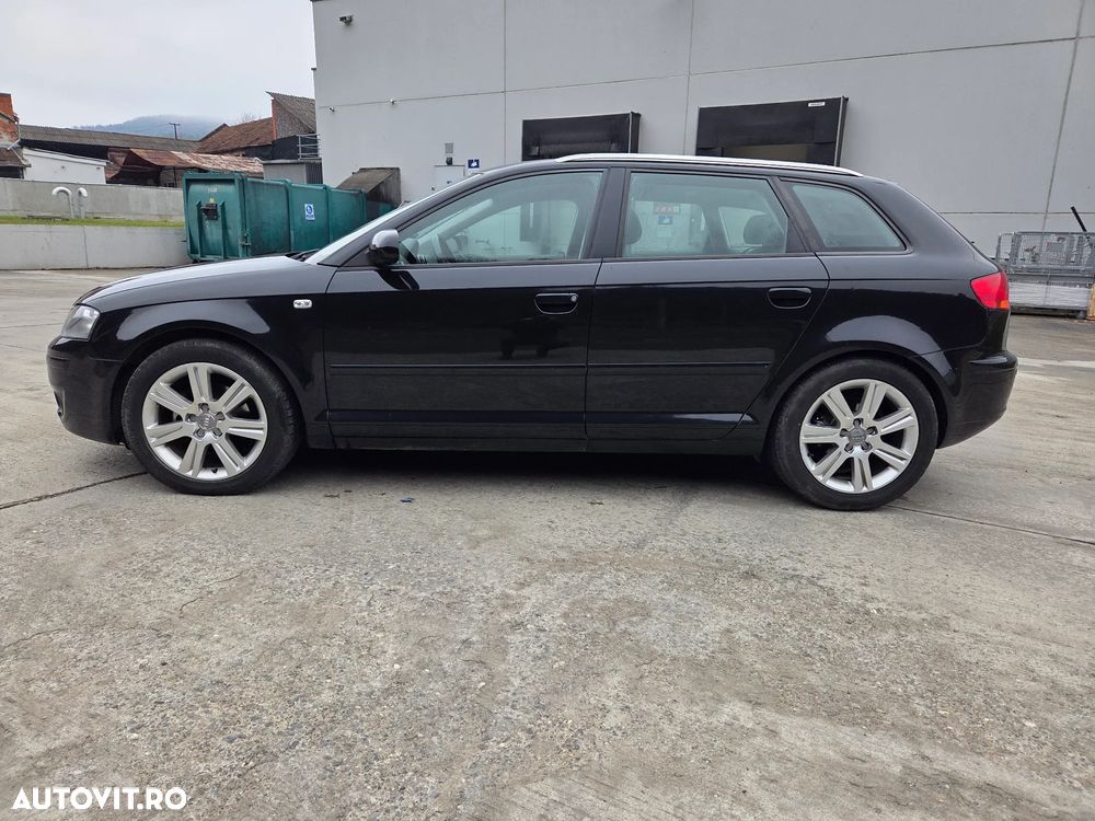 Audi A3 2.0 TDI Sportback DSG Attraction - 5