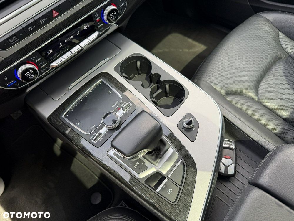 Audi Q7 - 20