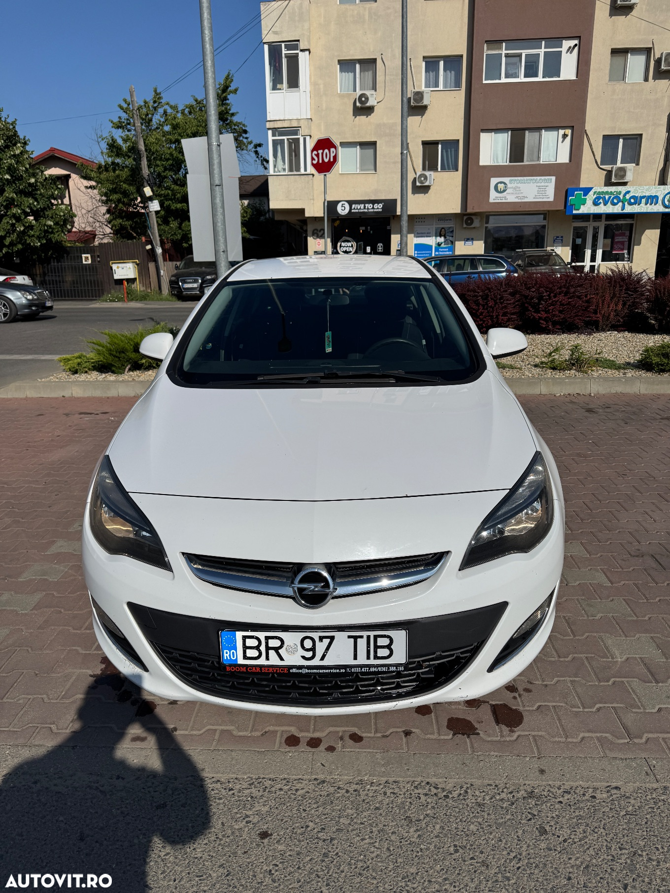 Opel Astra 1.4 ECOTEC Cosmo - 4