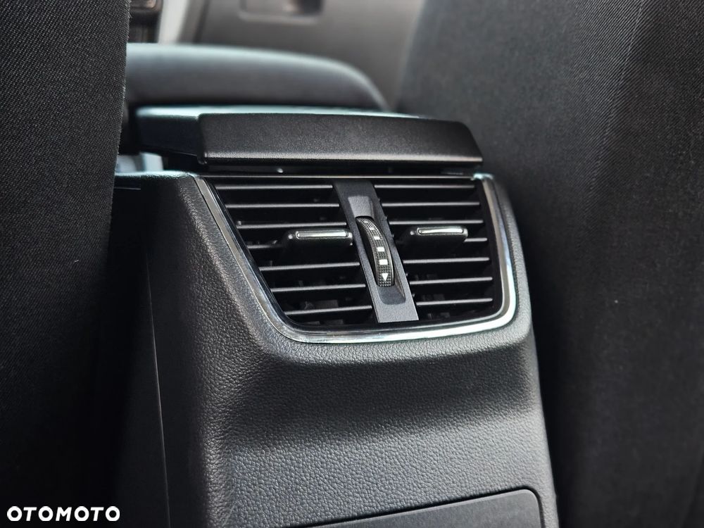 Skoda Octavia 2.0 TDI Ambition - 33