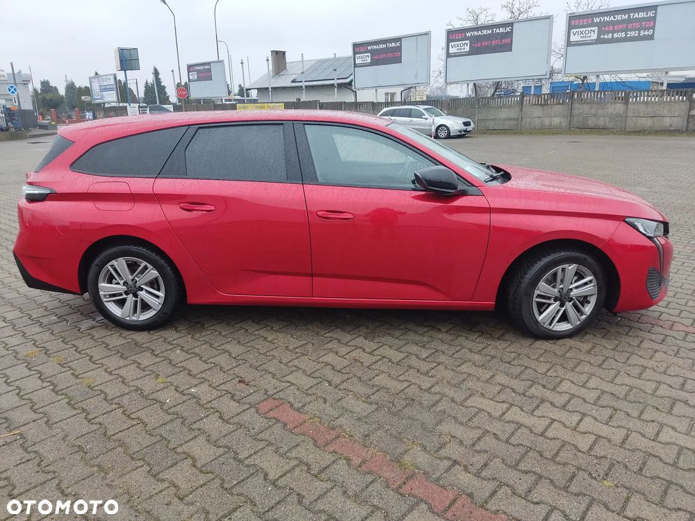 Peugeot 308 PureTech 130 EAT8 Allure - 4