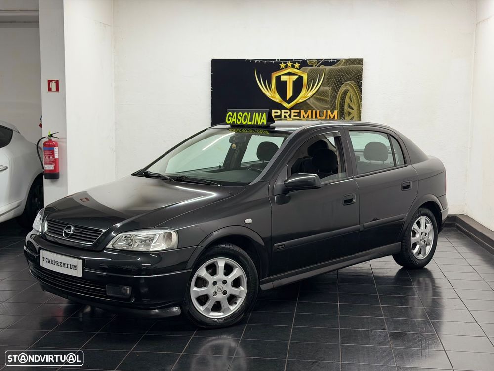 Opel Astra 1.4 Sport - 4