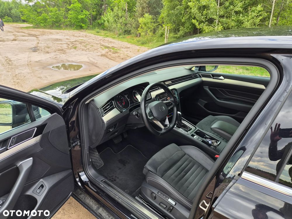 Volkswagen Passat 1.5 TSI EVO Elegance DSG - 21