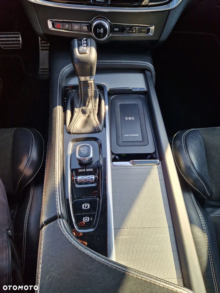 Volvo V90 D4 SCR R-Design - 14