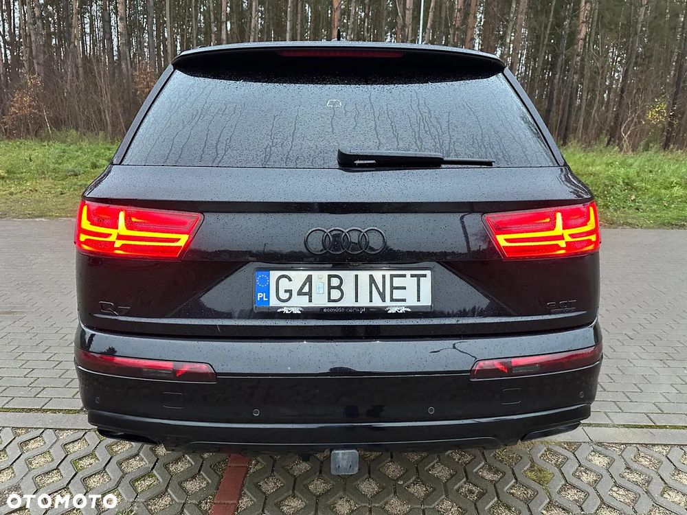 Audi Q7 - 9