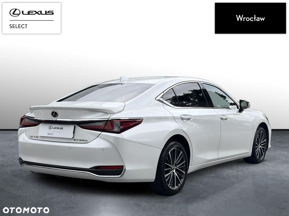 Lexus ES 300h Business Edition - 6