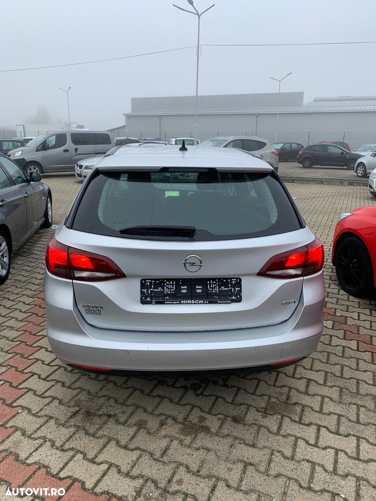 Opel Astra 1.6 CDTI ECOTEC Enjoy - 4