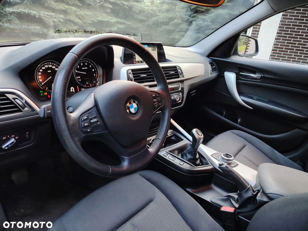 BMW Seria 1 116i Sport Line - 10