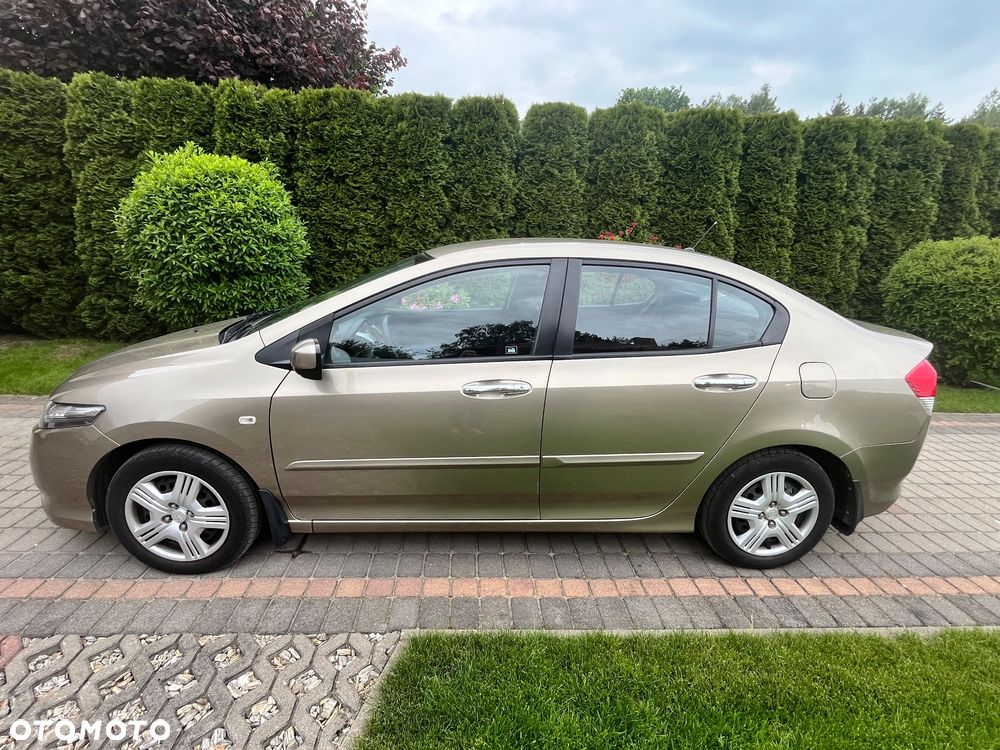 Honda City ver-1-4-comfort - 1