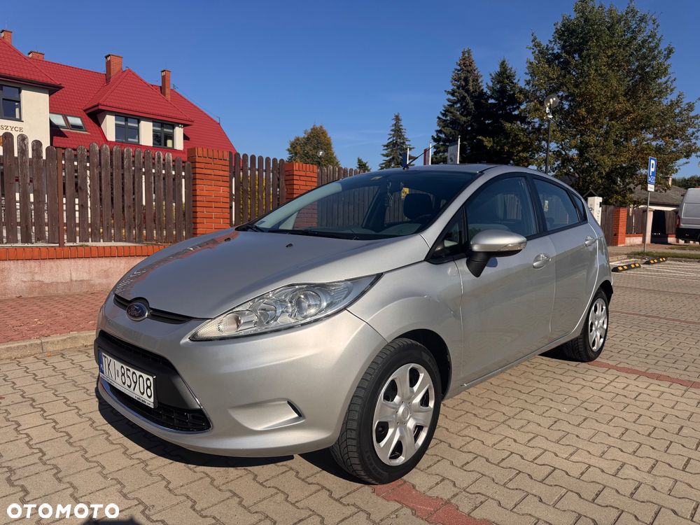 Ford Fiesta - 10