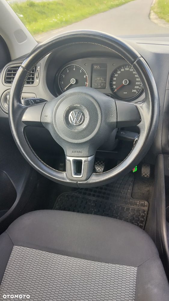 Volkswagen Polo 1.2 Comfortline - 21