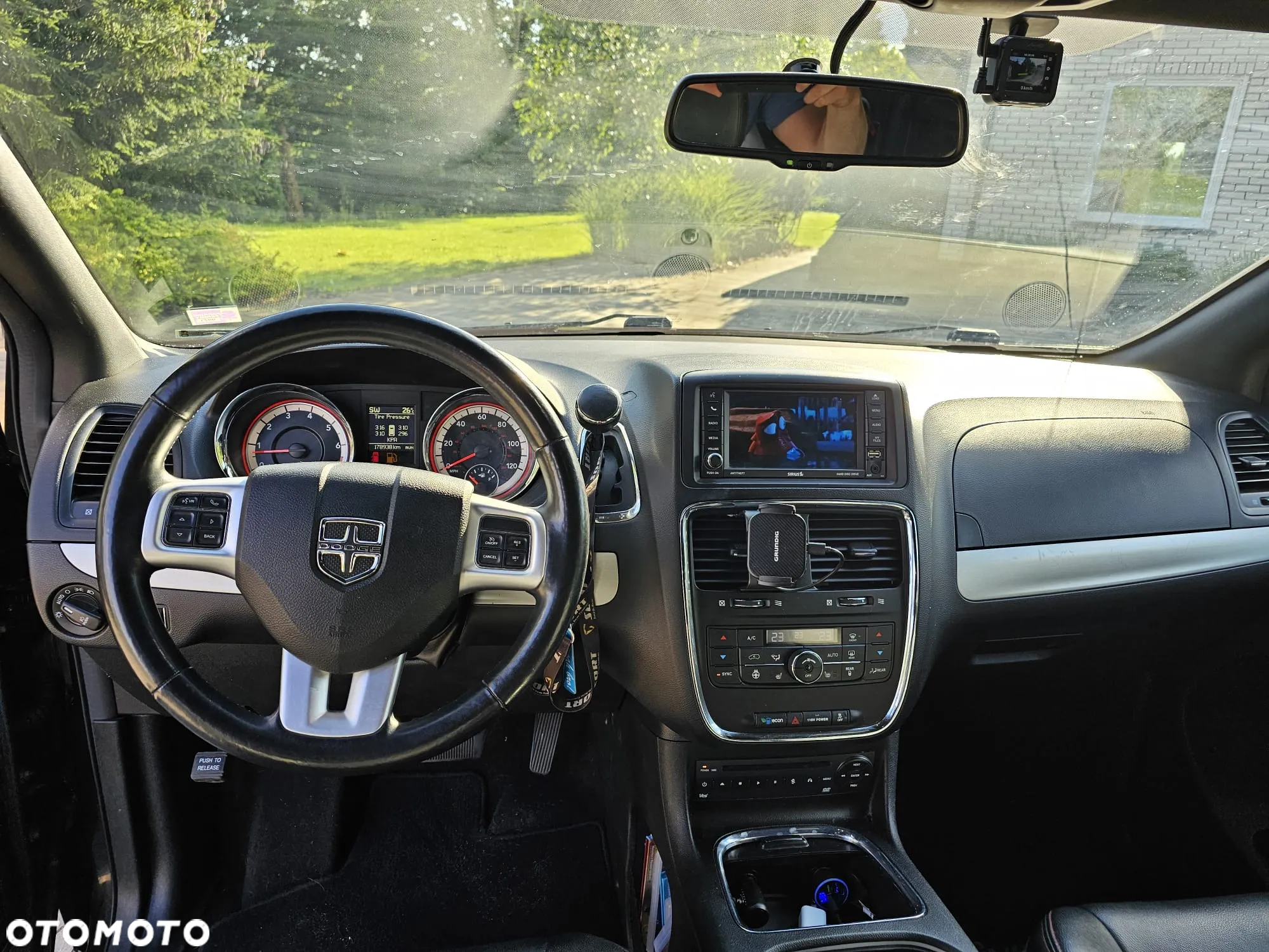 Dodge Grand Caravan 3.6 R/T - 7