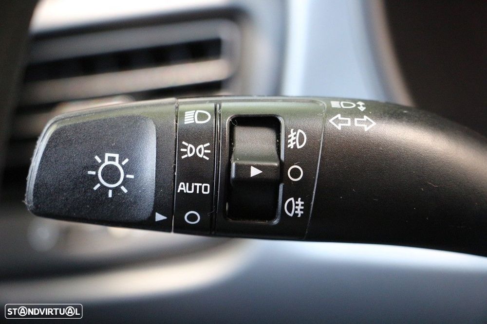 Kia Rio 1.2 CVVT Dynamic - 23