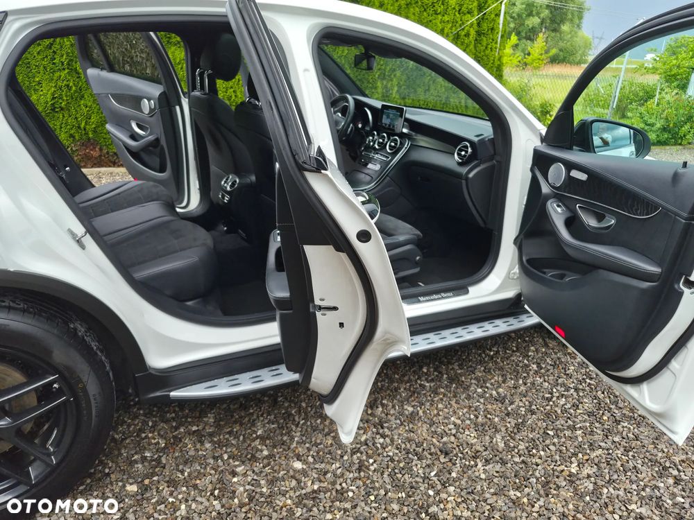 Mercedes-Benz GLC 250 d 4Matic 9G-TRONIC Edition 1 - 20