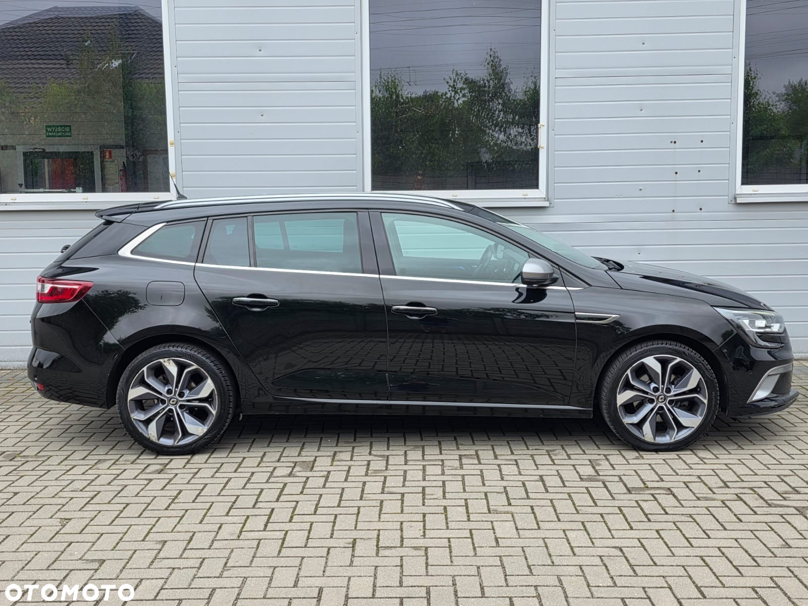 Renault Megane Grandtour TCe 160 GPF EDC GT LINE - 10