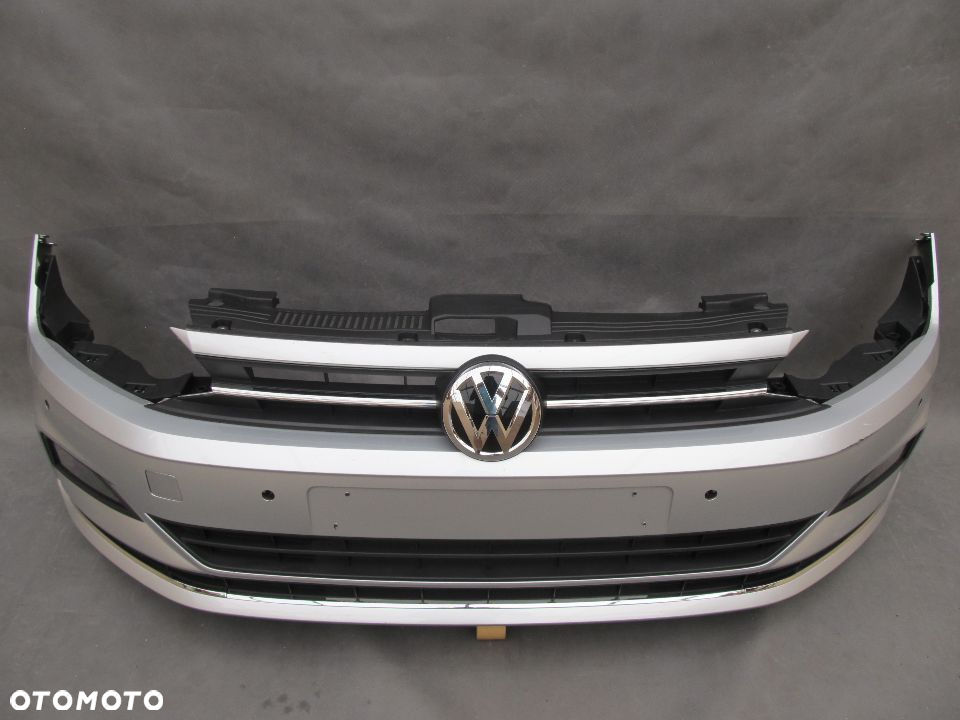 Zderzak przedni VW Polo 2G 17 - 22 Pdc-4  Lakier LA7W - 7