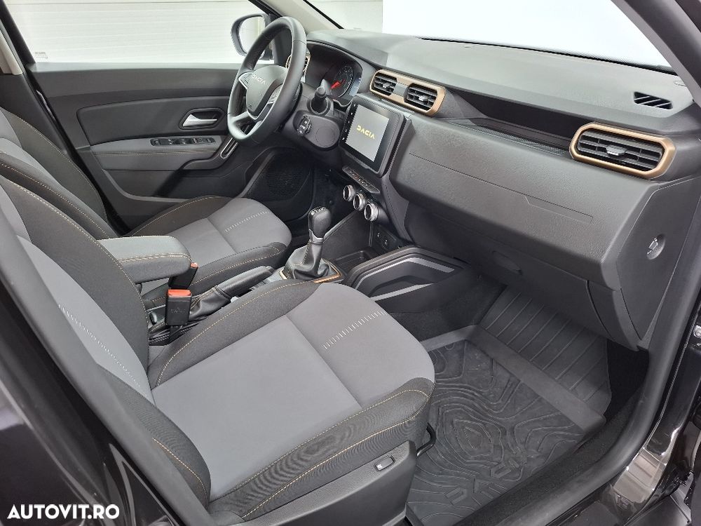 Dacia Duster TCe 150 EDC Extreme - 10