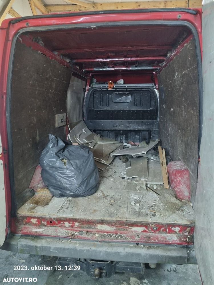 Dezmembram Ford Transit 2.4 - 4