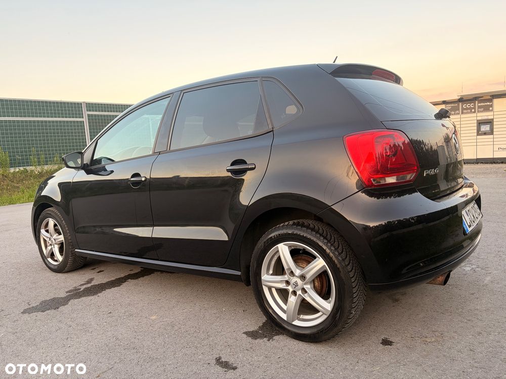 Volkswagen Polo 1.4 16V Comfortline - 10