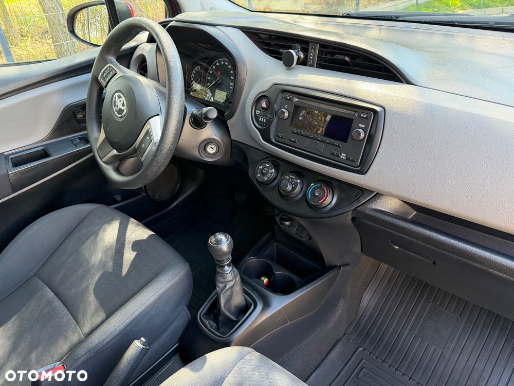 Toyota Yaris 1.5 Active - 12